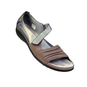 Naot Papaki Sandals EUC $189 Size 42 L11   S3390